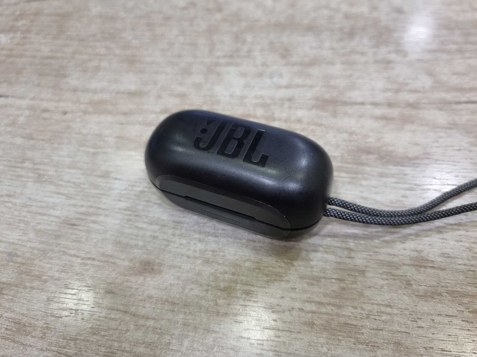 Bluetooth слушалки JBL Reflect Mini NC TWS