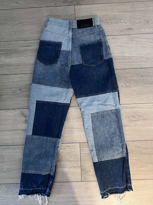 Ефектни дънки на марката PINKO