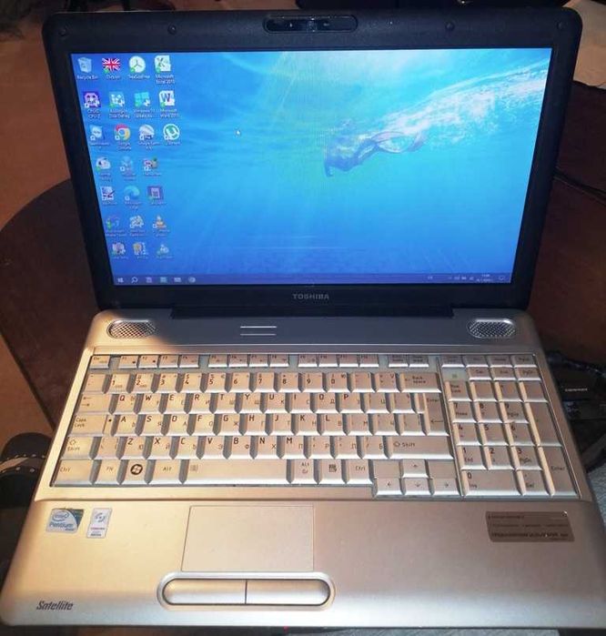 Лаптоп "Toshiba Satellite L500"