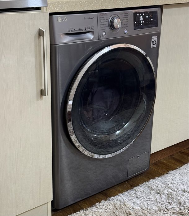 LG 9 kg avtomat kir yuvish mashinasi — a’lo holatida, to’liq ishlaydi