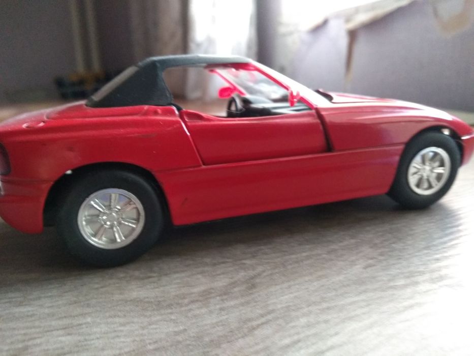 Разпродажба на Колички в мащаб 1/24