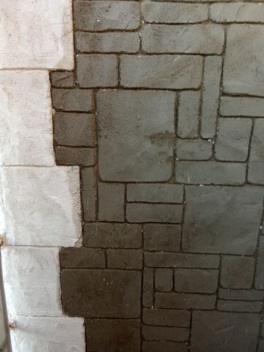 Garduri beciuri beton, fose, dulgherie, zidărie, tencuiala sculptată, amenajări beciur beton amprentat