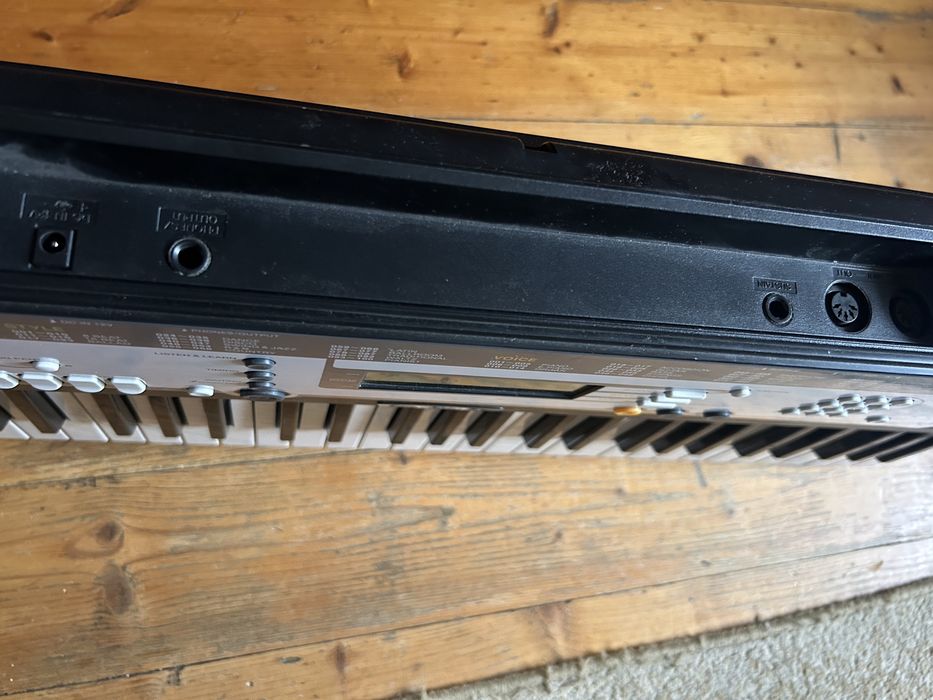 Синтезатор YAMAHA