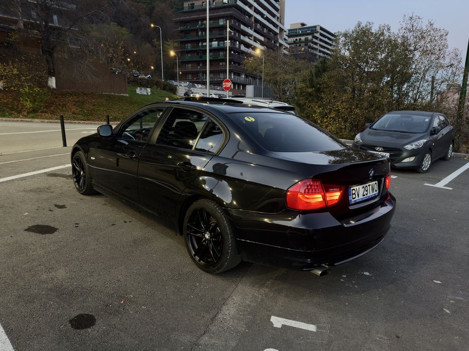 BMW Seria 3 | E90 LCI | 318i