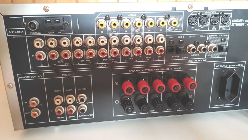 amplituner receiver Marantz sr4200 cu telecomanda optic coax