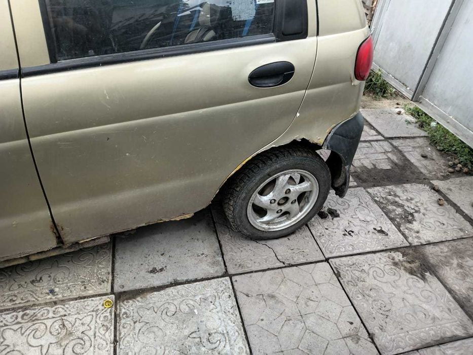 Продам  део матиз