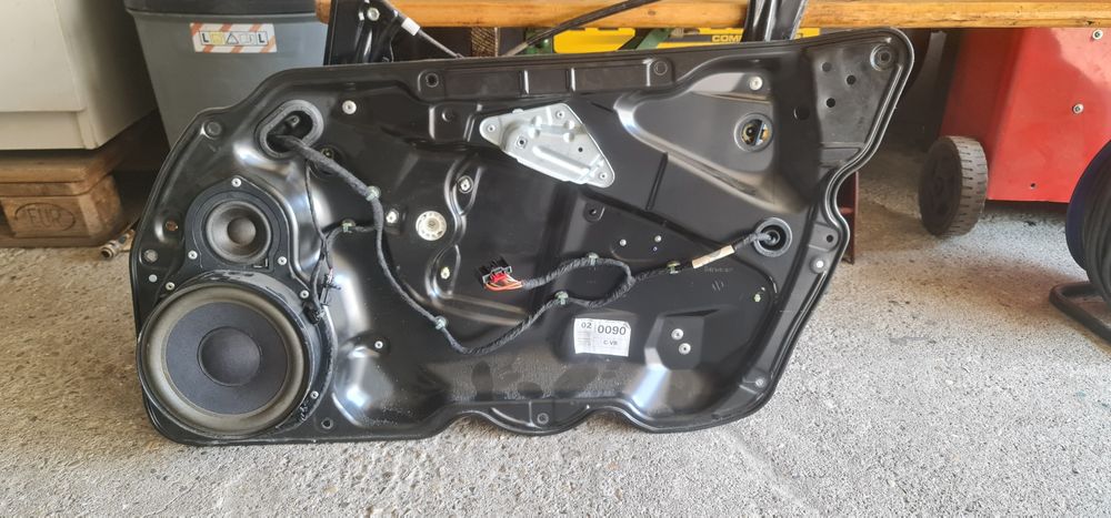 VW Passat B6 – geam, macara, broască