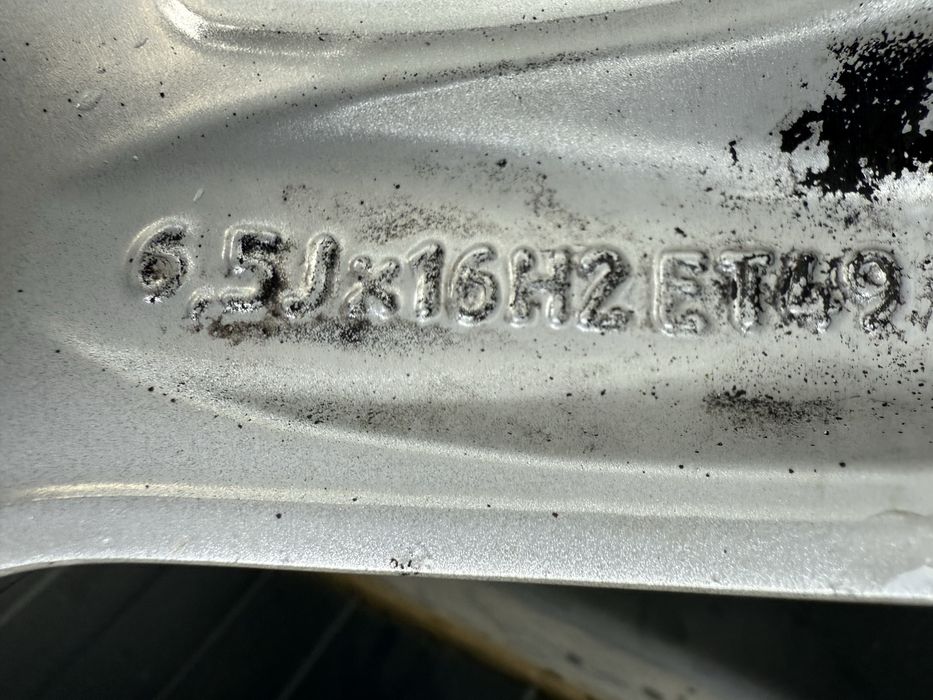 Mercedes Оригинални 205/55/16 Комплект 450лв