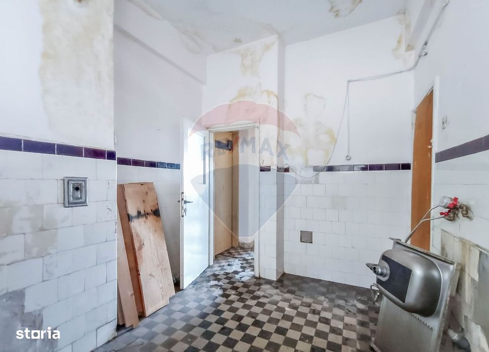 Vanzare Apartament 3 Camere, 2 Balcoane+2 Boxe, Universitate-P. Romana