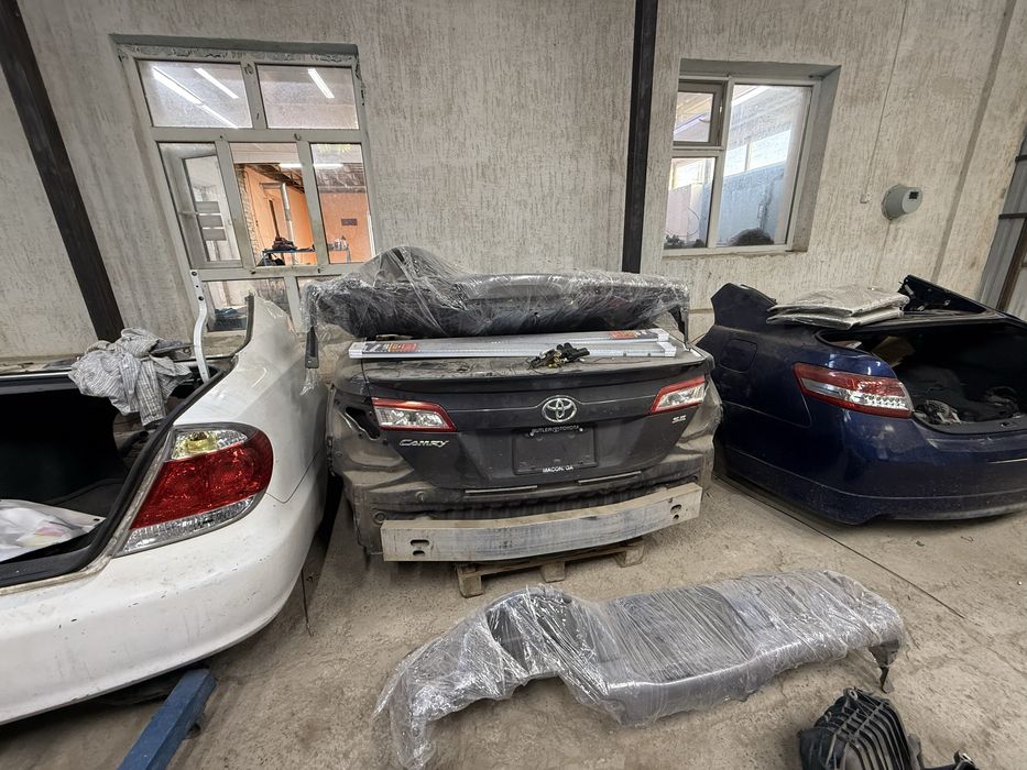 Задний часть Камри 50 Америка