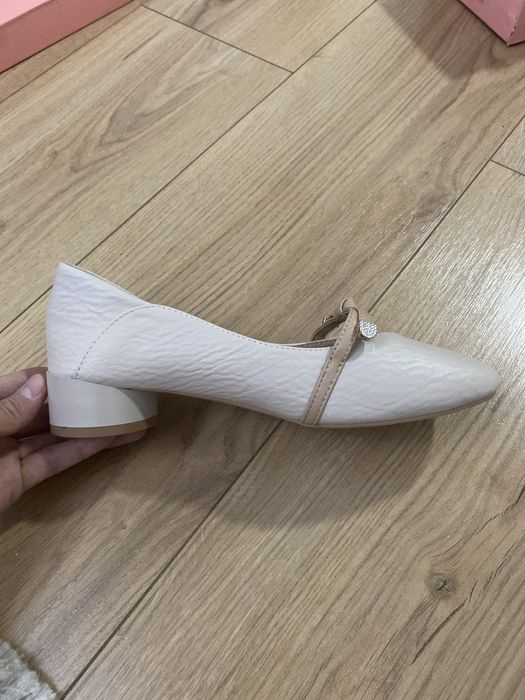 Продам обувь туфли