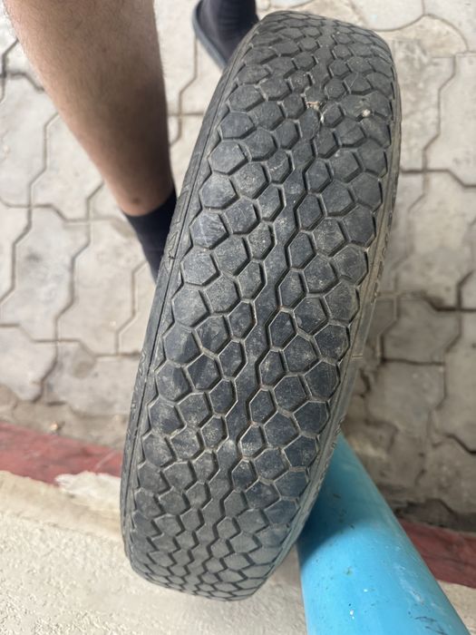 Продам запаску 15-го размера