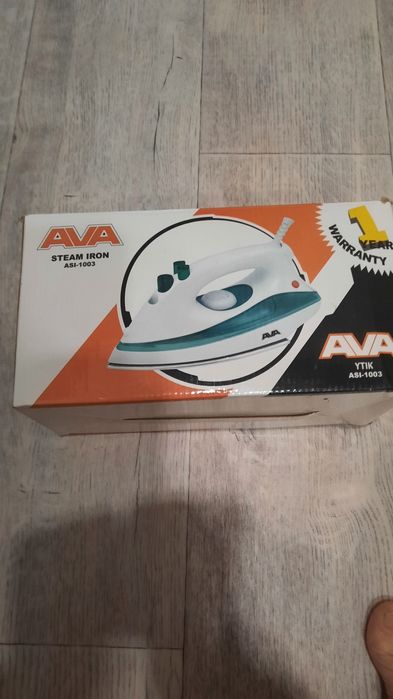 Продам      утюг