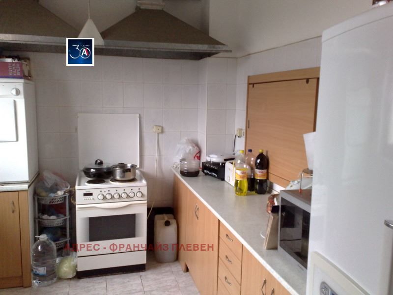 Продава се Склад в Плевен, Широк център - 1962 кв.м за 306 €/кв.м - Снимка #7