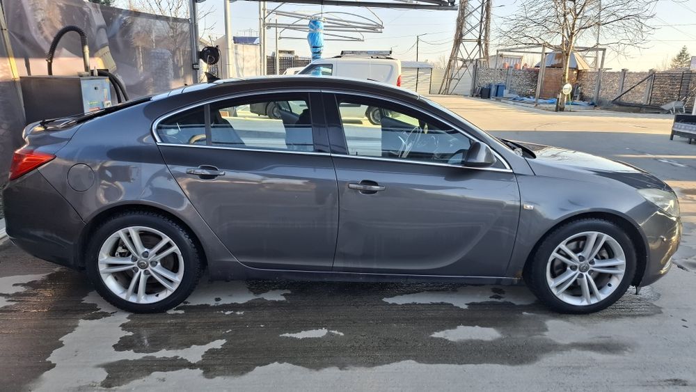 Opel Insignia 2.0D / 170CP / 2009 /Automat