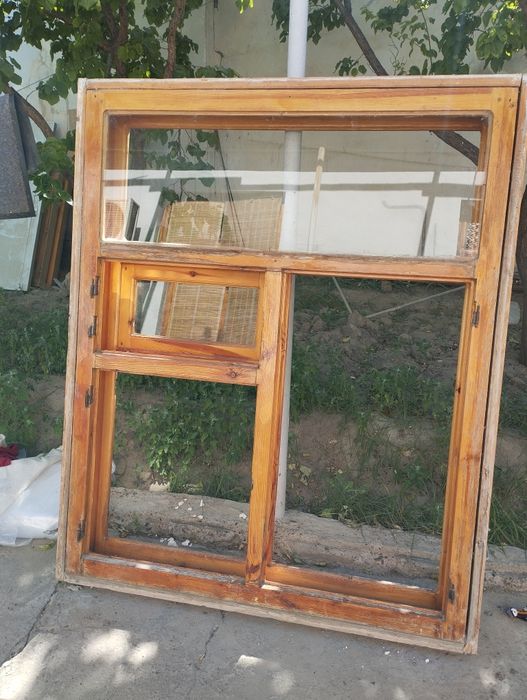 Дверь деревянная