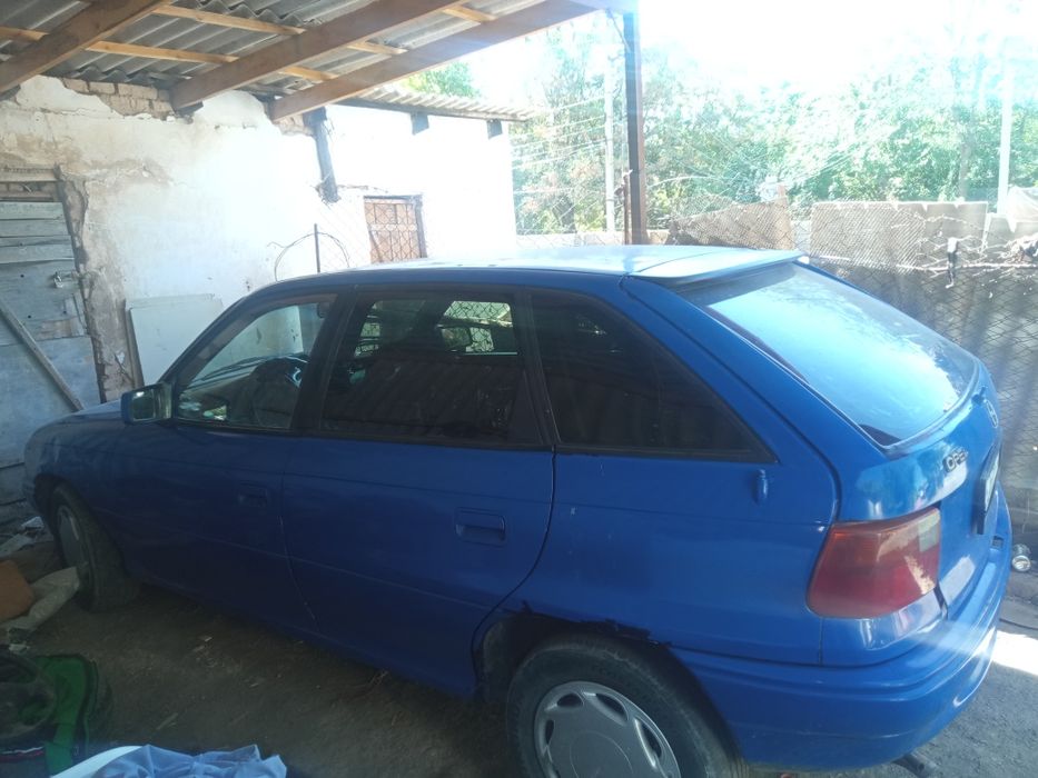 Срочно продам Опель астра