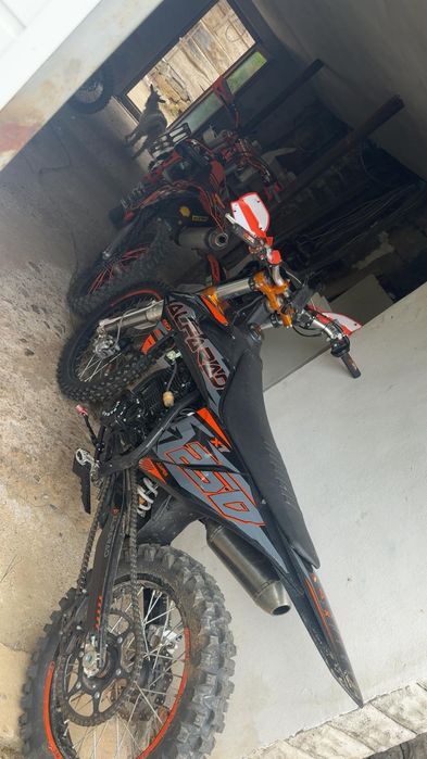 Vând KTM și Alfarad X7