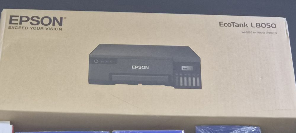 Epson printer eco tank L8050
