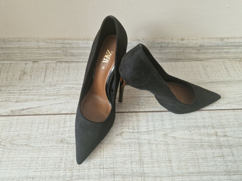 Нови обувки Zara