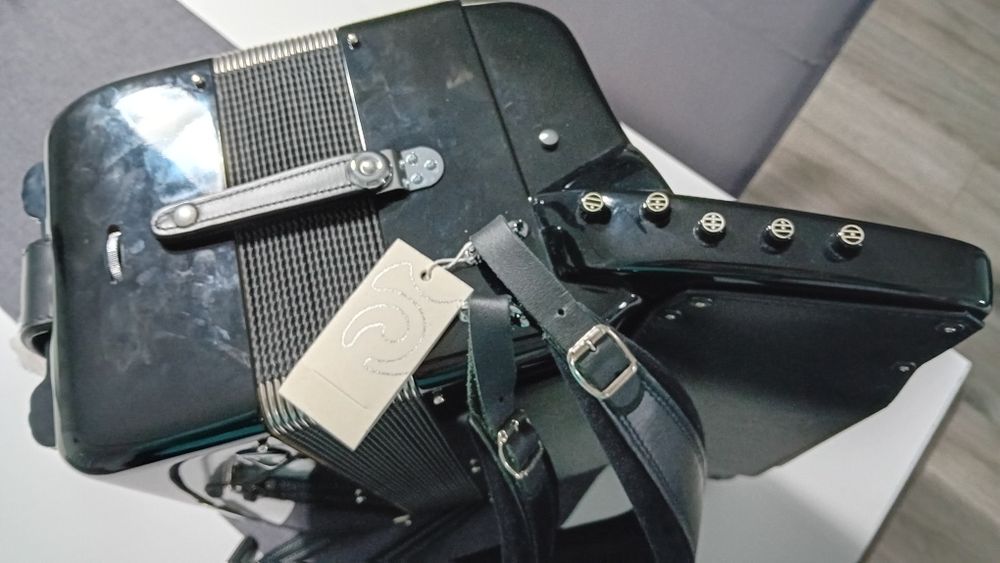 Vind acordeon Borssini Super Star 2+2