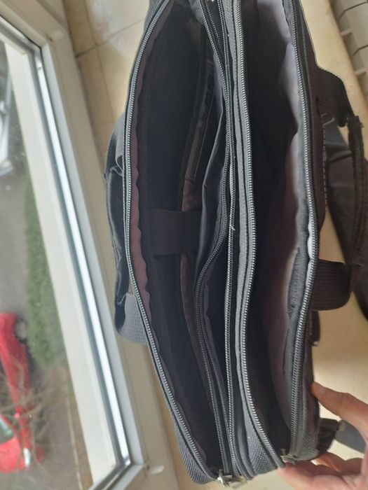 Удобна чанта за лаптоп Hewlett Packard