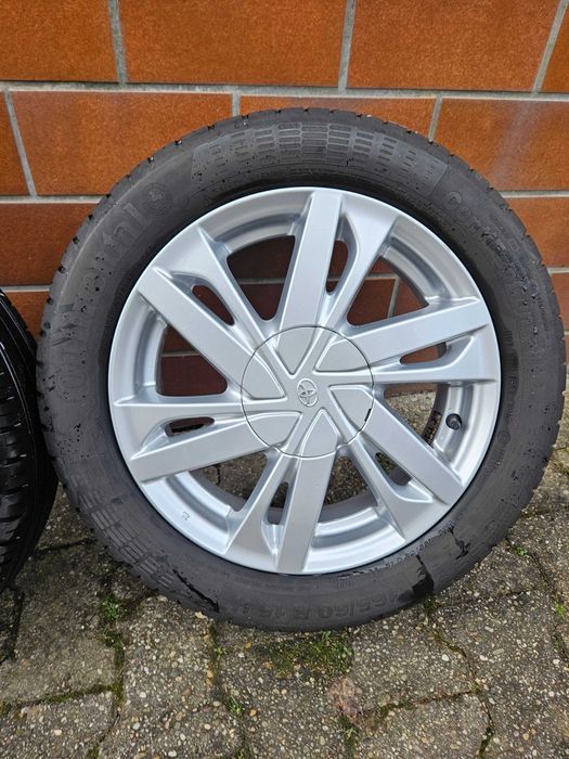 Оригинални лети джанти 15" Toyota Aygo