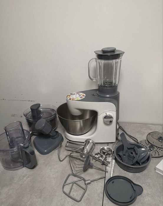 Кухонный комбайн Kenwood
