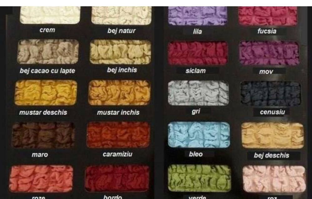 Husa cu volanase/fără volanase