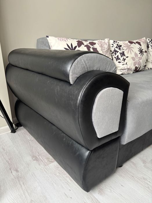 Диван с функция сън