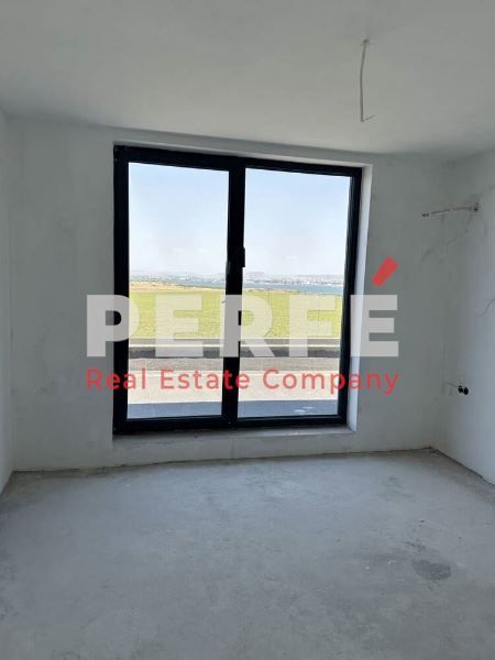 Продава се Тристаен апартамент в Бургас, Крайморие - 233 кв.м за 898 €/кв.м - Снимка #3