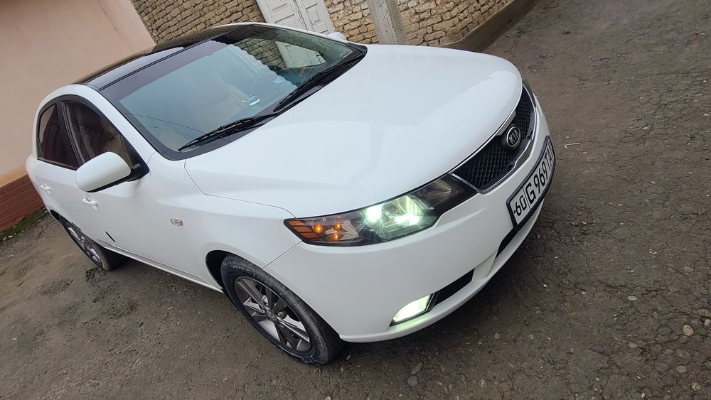 Kia Forte luxs 2008