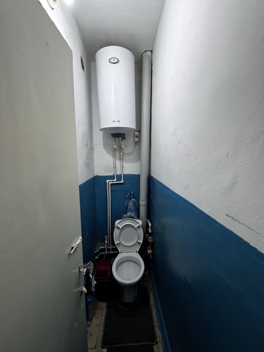 Срочно продается 4х комнат кв 10 м.район