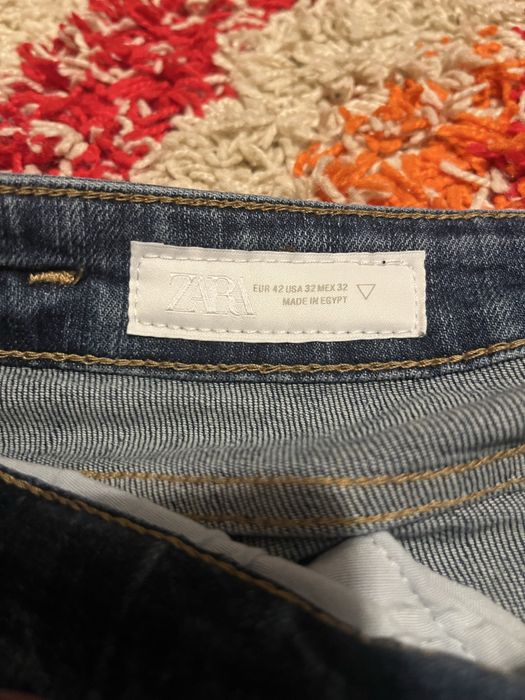 Blugi rupti Slim-Fit Zara,  42