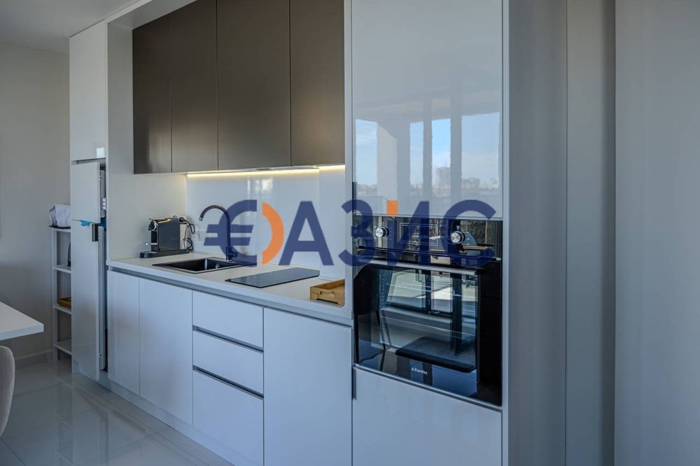 Продава се Тристаен апартамент в к.к. Слънчев бряг - 118 кв.м за 1210 €/кв.м - Снимка #1