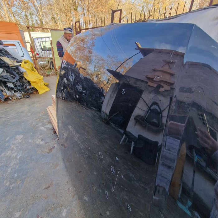 Audi Q8 4М8 преден капак