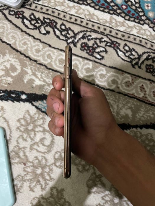 Iphone XS max telefoni