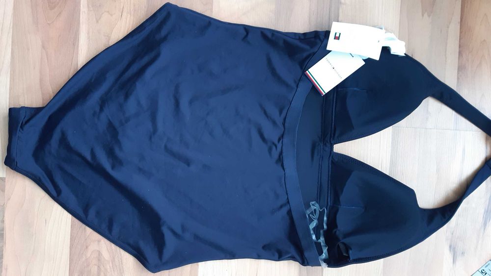 Tommy Hilfinger Нов бански S/М/Л,ХЛ