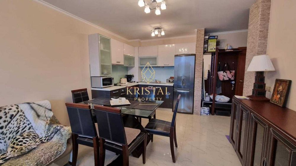 Продава се Двустаен апартамент в Свети Влас - 66 кв.м за 1773 €/кв.м - Снимка #2