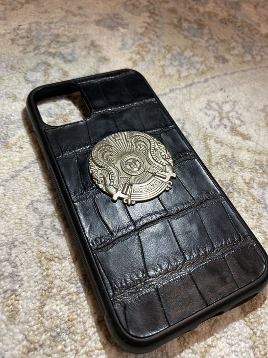 Чехол на IPhone 11