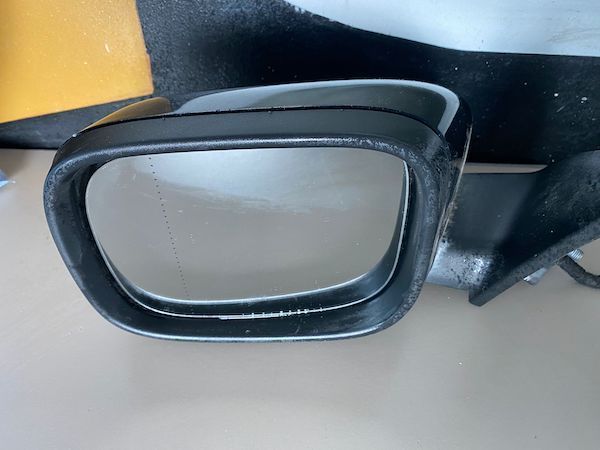 Oglinda stanga cu rabatare si bec 14 fire VOLVO XC90 2015+