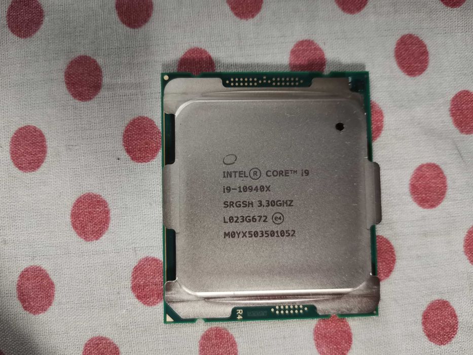 Procesor Intel Cascade Lake X, Core i9 10940X 3.3GHz LGA 2066.