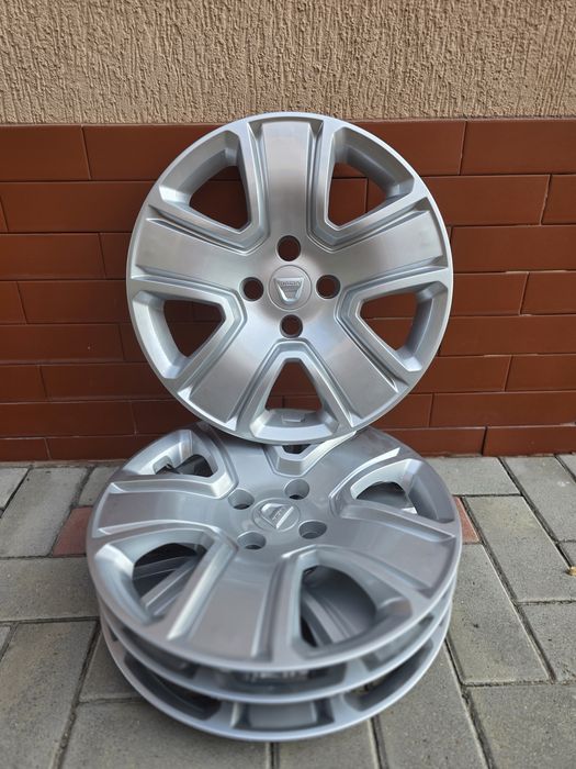 Capace  originale  Dacia R 15