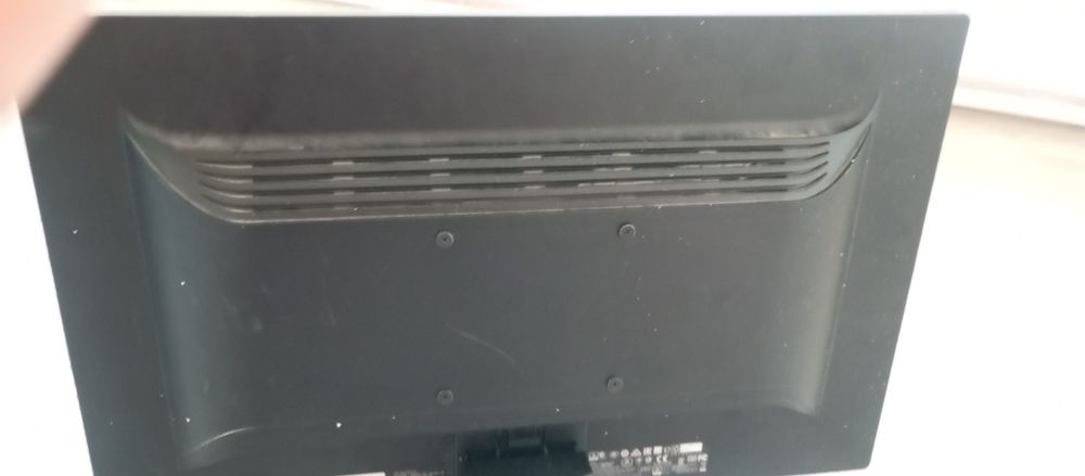 Монитор 60герц 22 дюйма