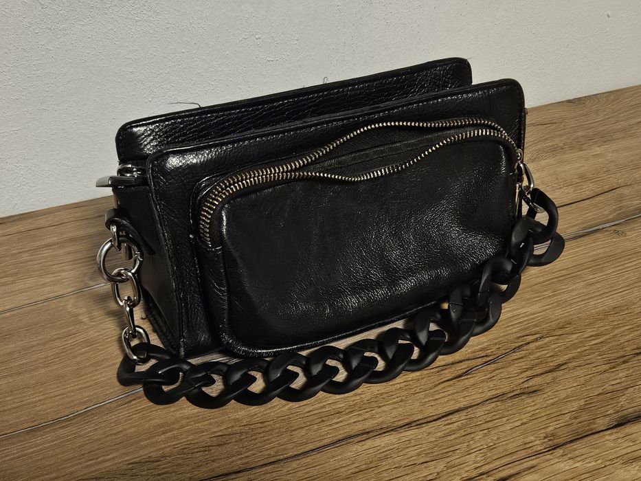 Компактная кожаная сумка