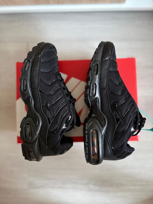 Nike Tn Black Shoes Обувки