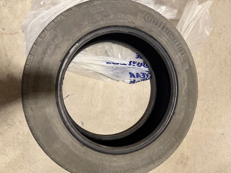 Continental премиум контакт 215/60/R17