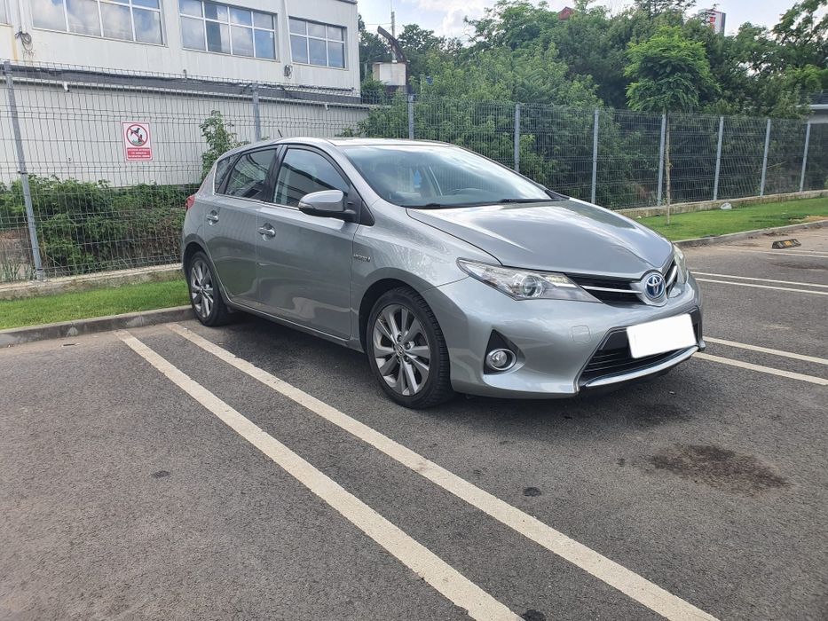 TOYOTA Auris 2013 — imagine 2
