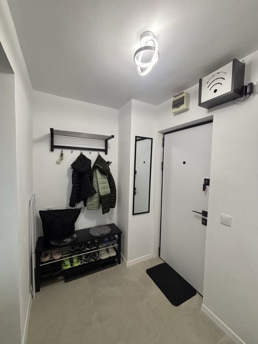 Închiriez apartament 2 camere