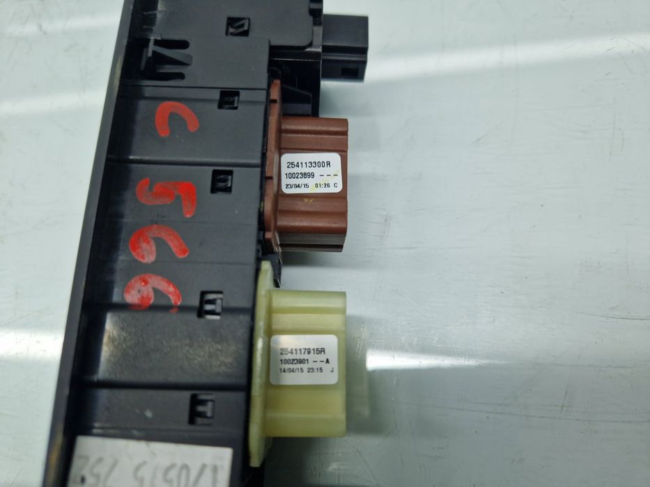 Butoane comanda geamuri sofer Renault Clio 4 [Fabr 2012-2020] 25411330